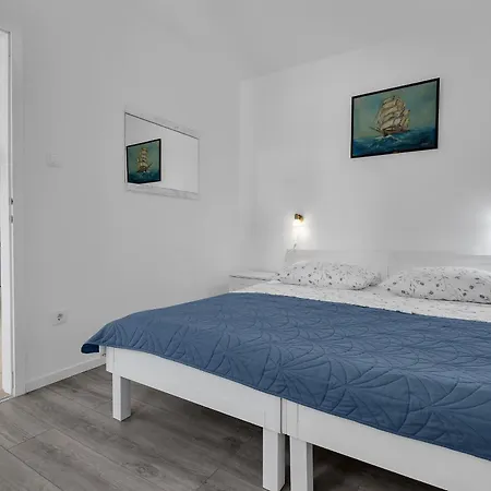 Апартаменты By The Sea Podgora, Makarska - 2596 *